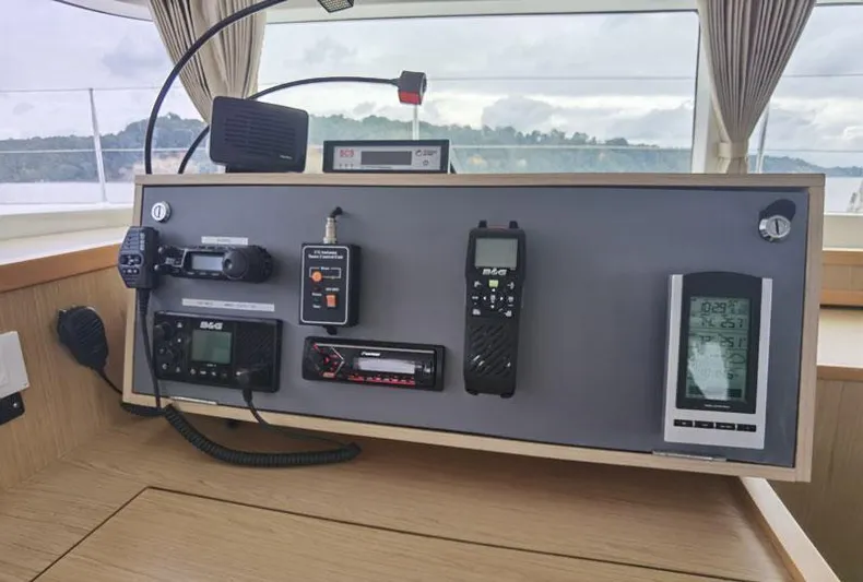 Vairea Yacht Photos Pics 