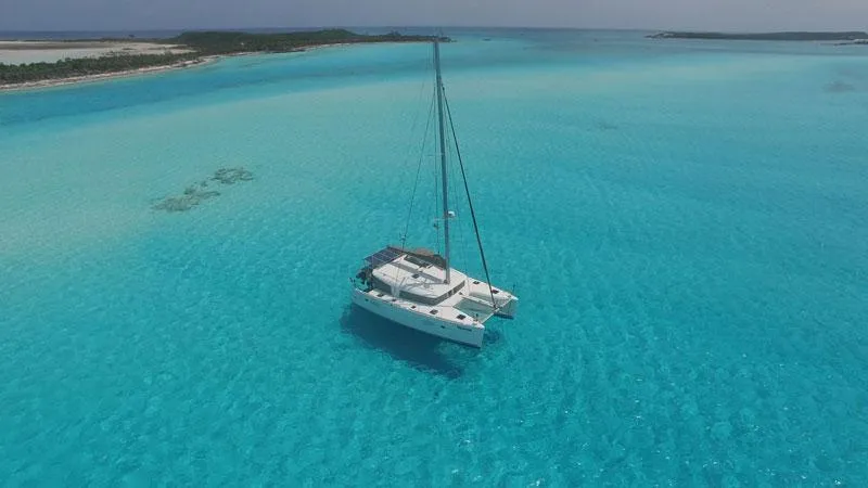 Vairea Yacht Photos Pics 