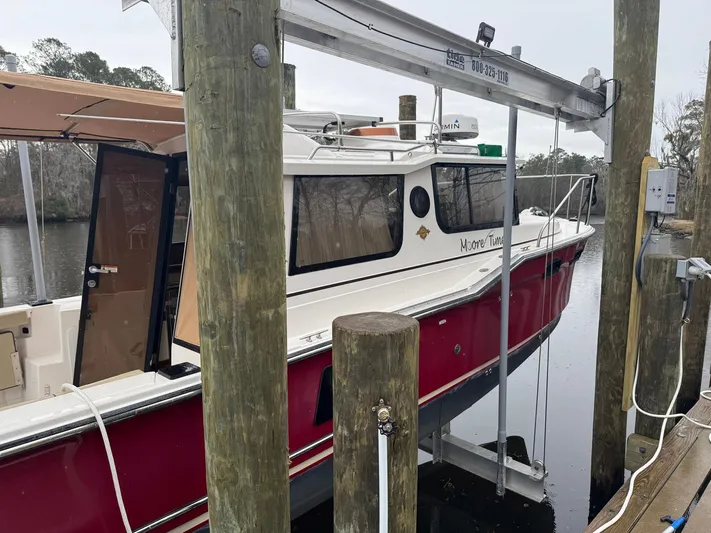 Moore Time Yacht Photos Pics 