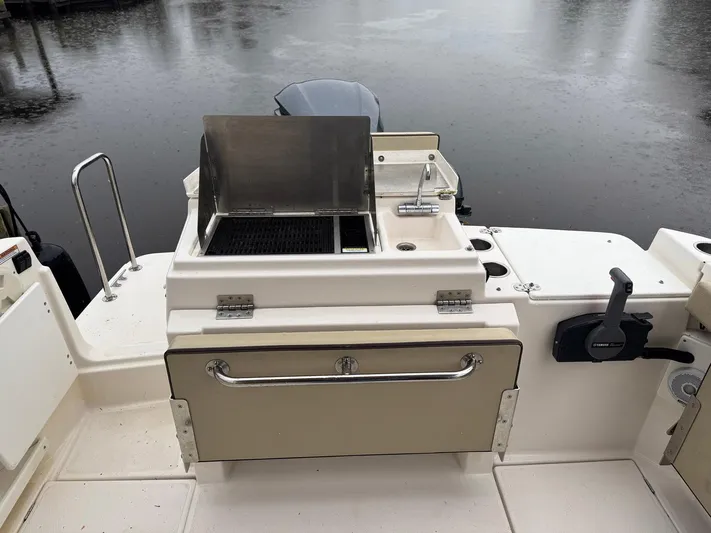 Moore Time Yacht Photos Pics 