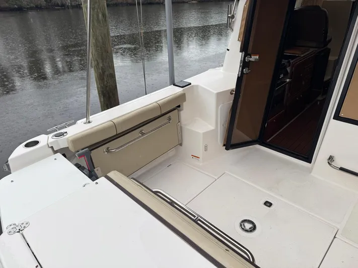 Moore Time Yacht Photos Pics 