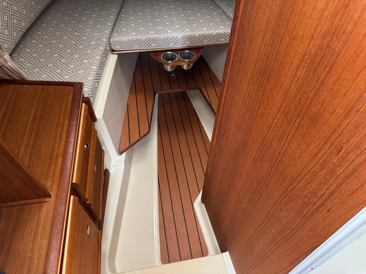 Moore Time Yacht Photos Pics 