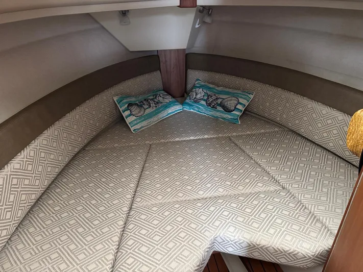 Moore Time Yacht Photos Pics 