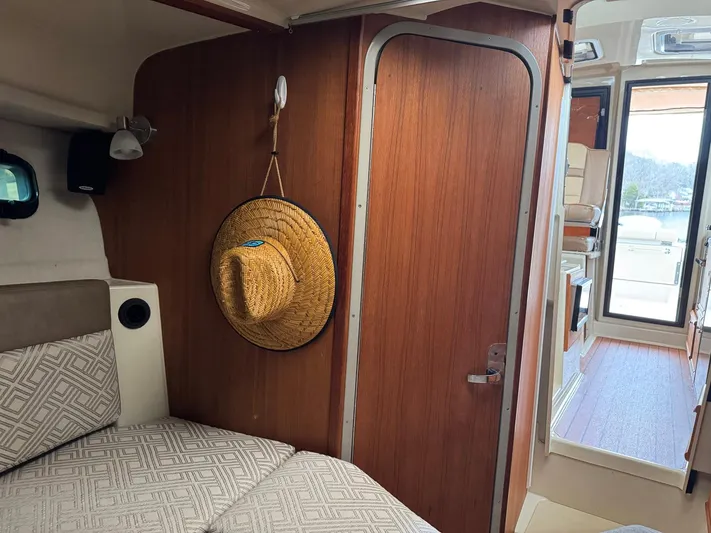 Moore Time Yacht Photos Pics 