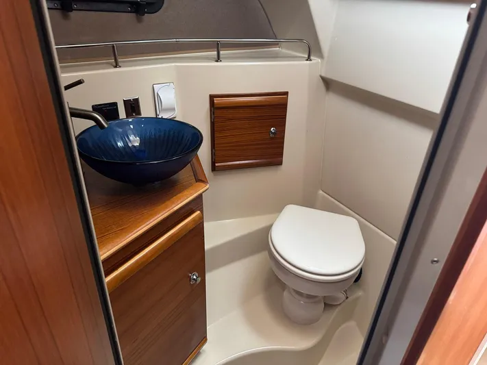 Moore Time Yacht Photos Pics 