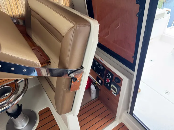 Moore Time Yacht Photos Pics 