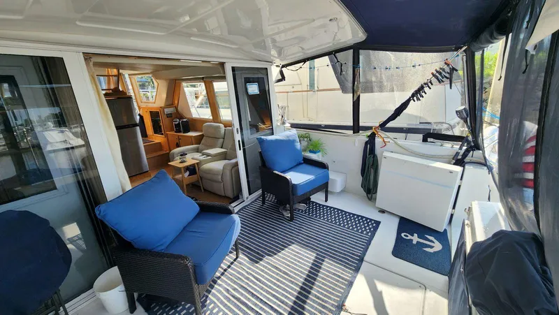 Lagypsie Yacht Photos Pics 