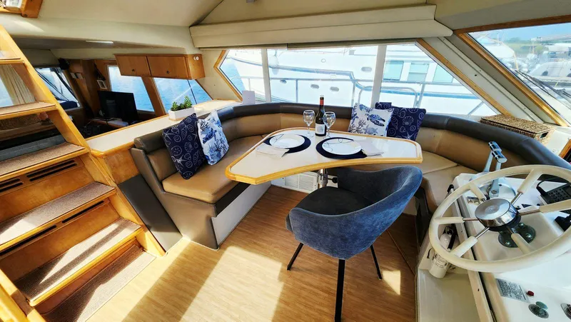 Lagypsie Yacht Photos Pics 