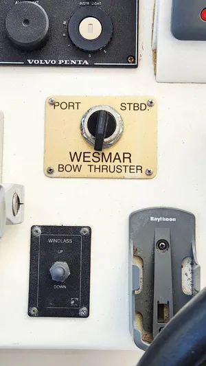 Lagypsie Yacht Photos Pics 