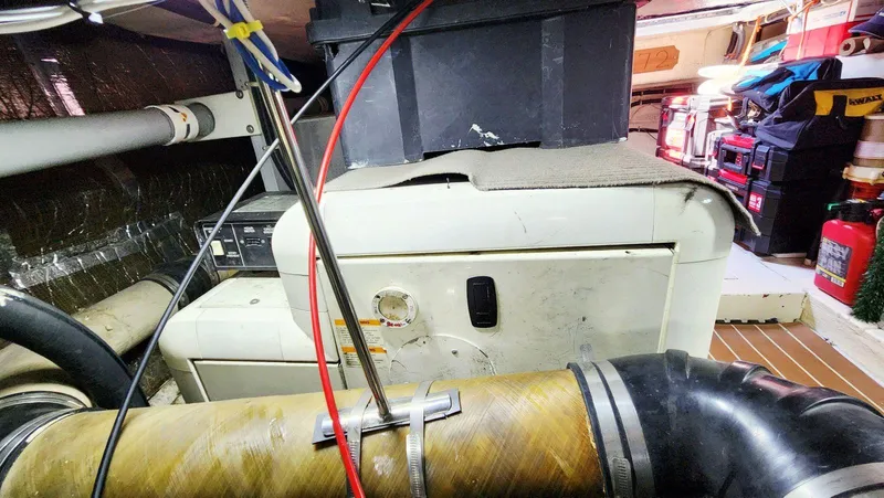 Lagypsie Yacht Photos Pics 