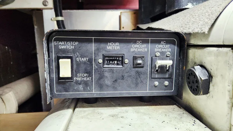 Lagypsie Yacht Photos Pics 