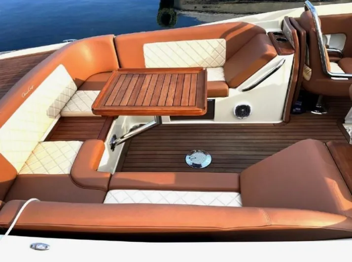  Yacht Photos Pics 2014 Chris-craft Launch 28 - Image 5