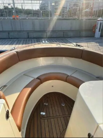  Yacht Photos Pics 2014 Chris-craft Launch 28 - Image 9