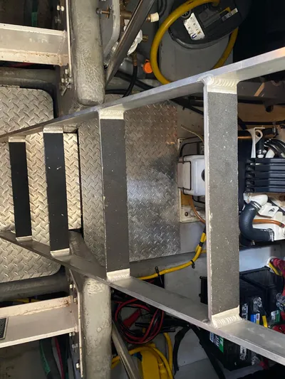 Aqua Holic Yacht Photos Pics 