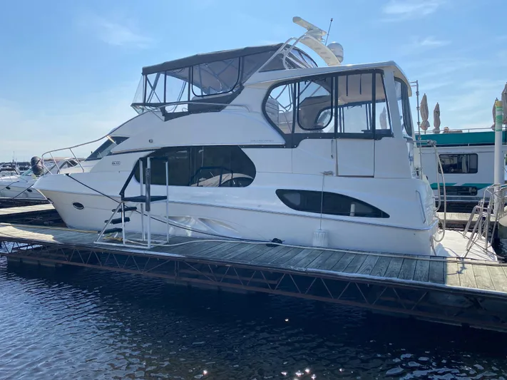 Aqua Holic Yacht Photos Pics 