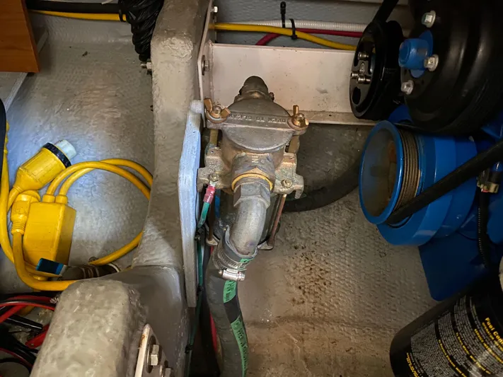 Aqua Holic Yacht Photos Pics 