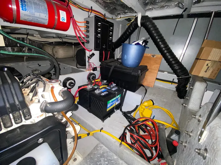 Aqua Holic Yacht Photos Pics 