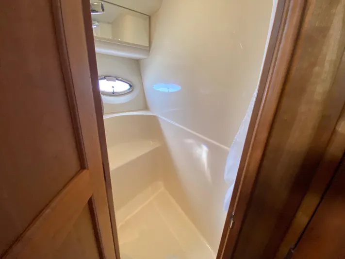 Aqua Holic Yacht Photos Pics 