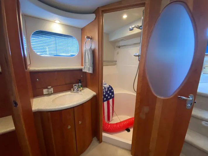 Aqua Holic Yacht Photos Pics 