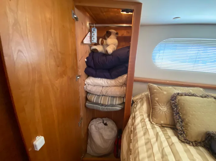 Aqua Holic Yacht Photos Pics 