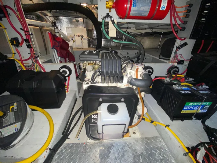 Aqua Holic Yacht Photos Pics 