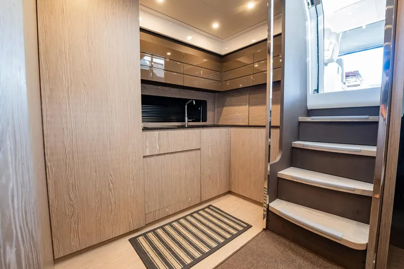 Daily Dose Yacht Photos Pics 