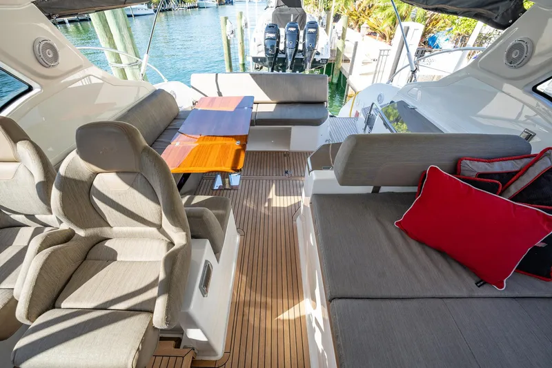 Daily Dose Yacht Photos Pics 