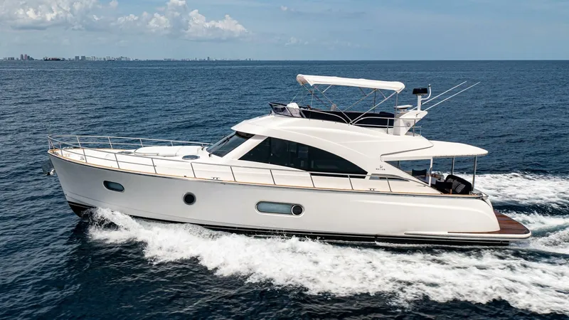 Well Done Yacht Photos Pics 2018 Belize 54 Daybridge - Image 2