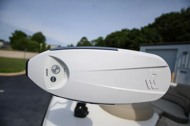  Yacht Photos Pics 2023 Key West 263 FS boat feature, close-up of a Quest device with pairing option.