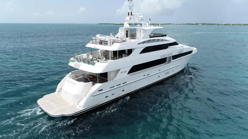 Homecoming Yacht Photos Pics 