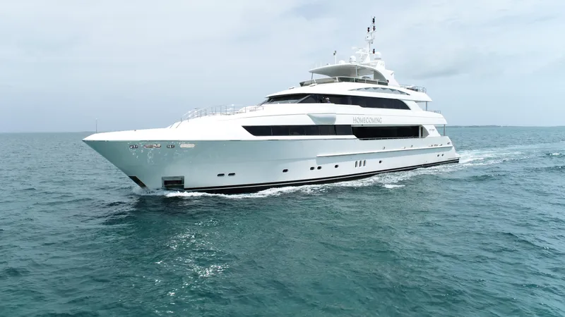 Homecoming Yacht Photos Pics 