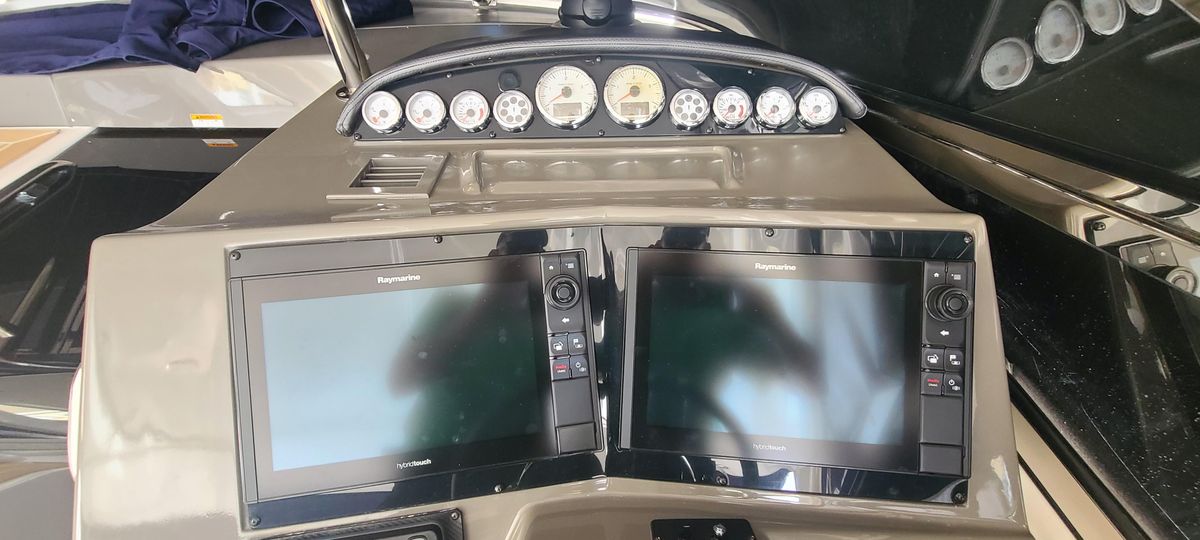 2007 Regal 4460 Commodore