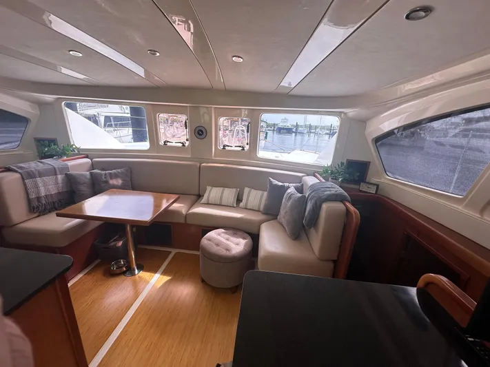 Mila Ann Yacht Photos Pics 