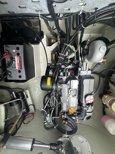 Mila Ann Yacht Photos Pics 