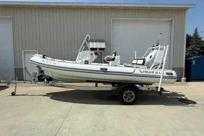 Highfield Sport 560