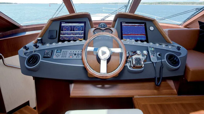  Yacht Photos Pics 2026 Belize 54 Sedan - Image 7