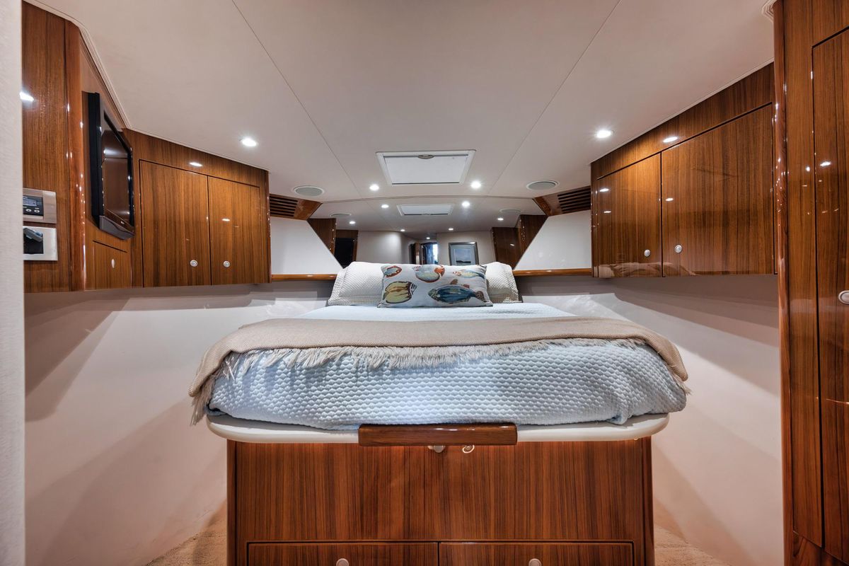 2009 Viking 54 