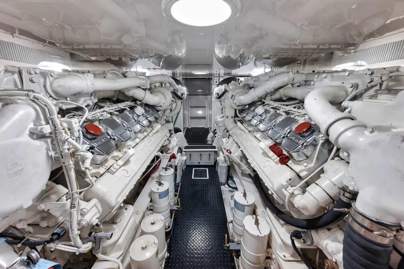 Aegis Yacht Photos Pics 