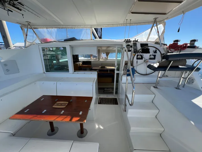 Sunbear Yacht Photos Pics 