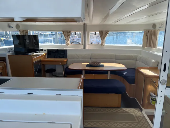 Sunbear Yacht Photos Pics 