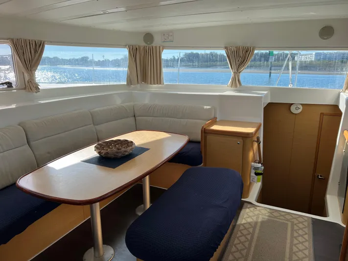 Sunbear Yacht Photos Pics 