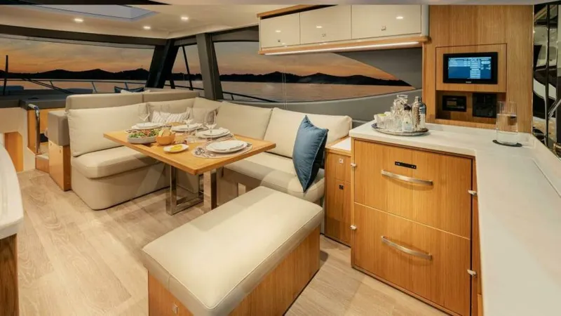  Yacht Photos Pics 2027 Riviera 585 Suv - Image 10