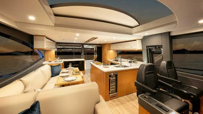  Yacht Photos Pics 2027 Riviera 585 Suv - Image 15