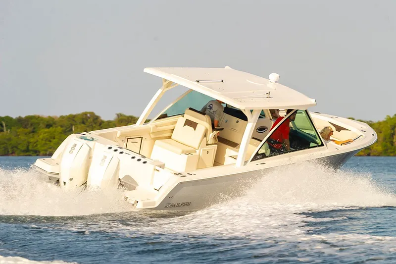  Yacht Photos Pics Manufacturer Provided Image