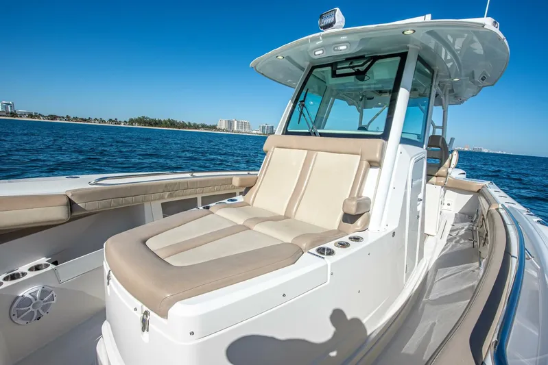 Why The Fish Knot Yacht Photos Pics 2019 Sailfish 360 Cc - Image 23