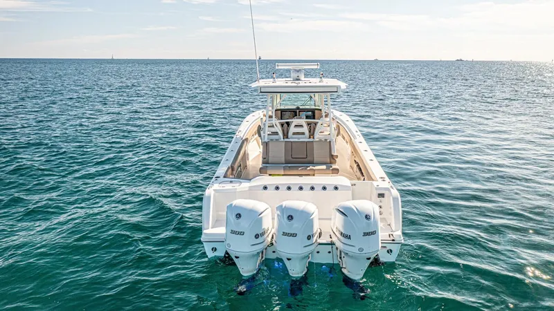 Why The Fish Knot Yacht Photos Pics 2019 Sailfish 360 Cc - Image 11