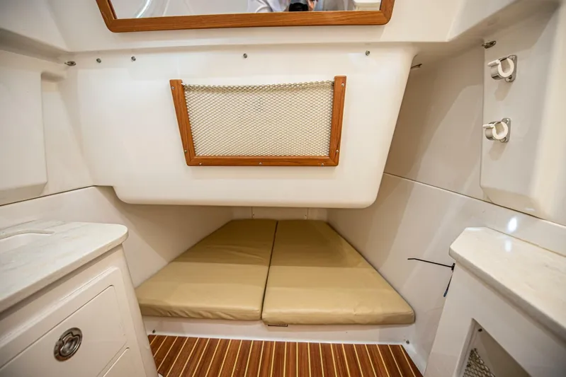 Why The Fish Knot Yacht Photos Pics 2019 Sailfish 360 Cc - Image 40