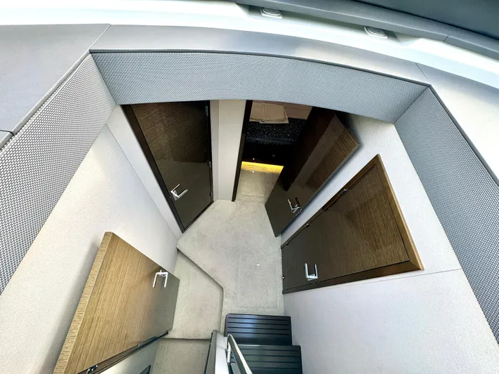 Ocean View Yacht Photos Pics Companionway