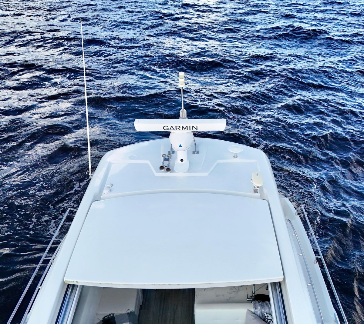 2020 Cruisers Yachts 50 