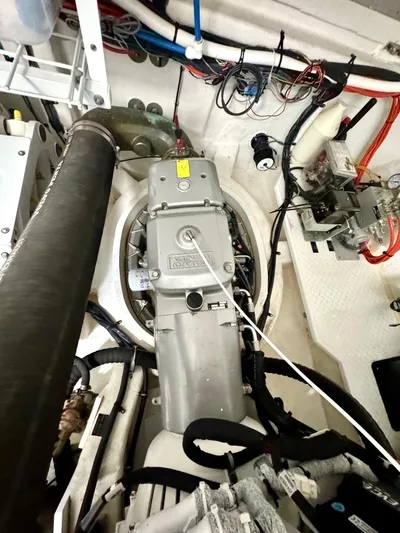 Ocean View Yacht Photos Pics Engine Room - Port Pod